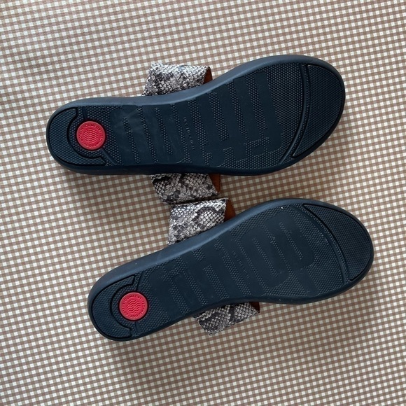 FitFlop Women's Delta Toe-Thong Sandals-Leather/Snake-Print. Size 11. EUC - Picture 14 of 14